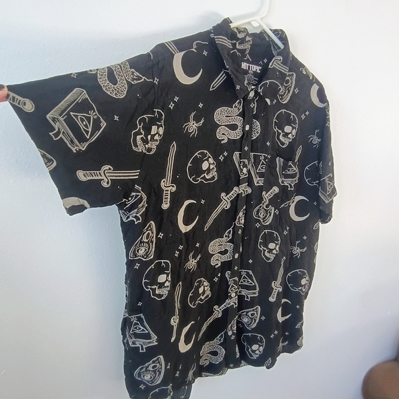 Hot Topic Occult Print Button Up Shirt Skulls Snakes Gothic Black Mens 2XL USA - Picture 3 of 4